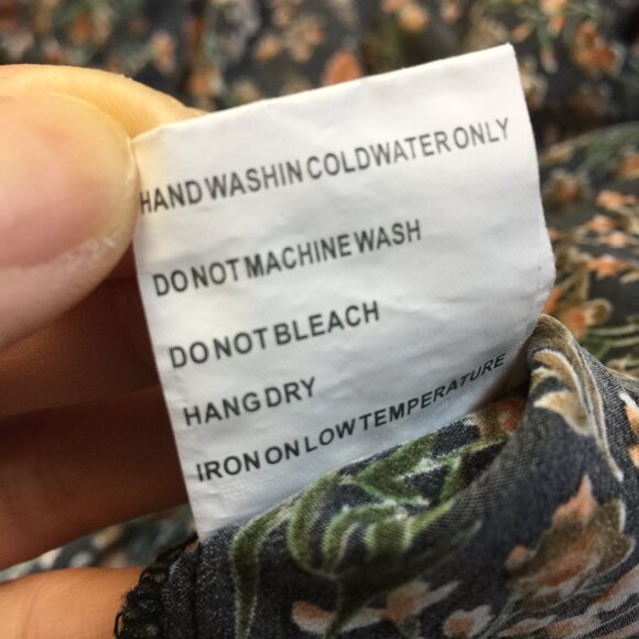 Solitaire Dress Size L Womans Black Floral Balloon Sleeve Embroidered Flowy Boho - Picture 12 of 15